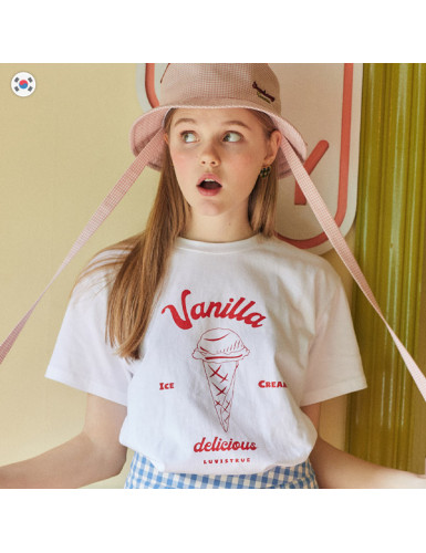 [預購] 韓國直送 Krystal同款 LUV IS TRUE DE VANILLA TEE 冰淇淋甜筒印花短袖上衣 (白色) 鄭秀晶 水晶